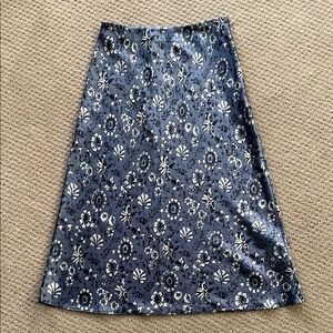 Club Monaco Floral A-Line Midi Skirt in Navy and Cream